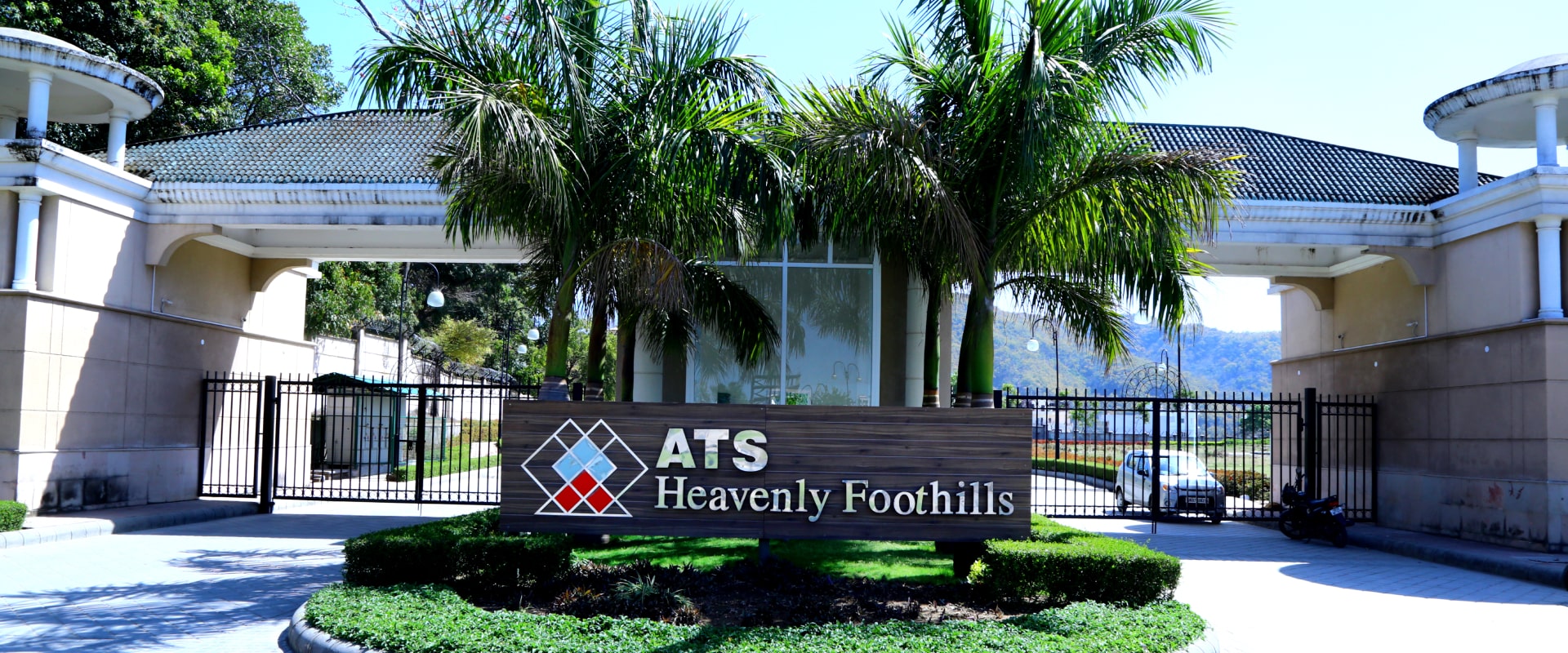 Heavenly Foothills Plots